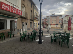 CAFÉ - BAR PERPI.