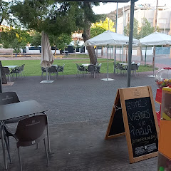 Lucila del mar. Cafetería