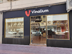 Vinalium Canals