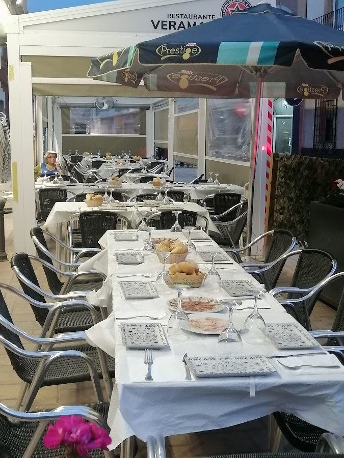 Café Bar Restaurante VERAMAR.