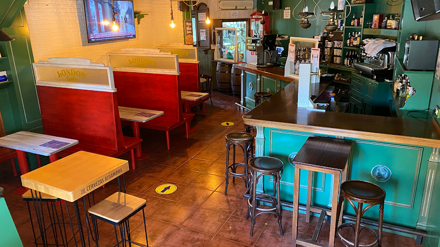 London Café