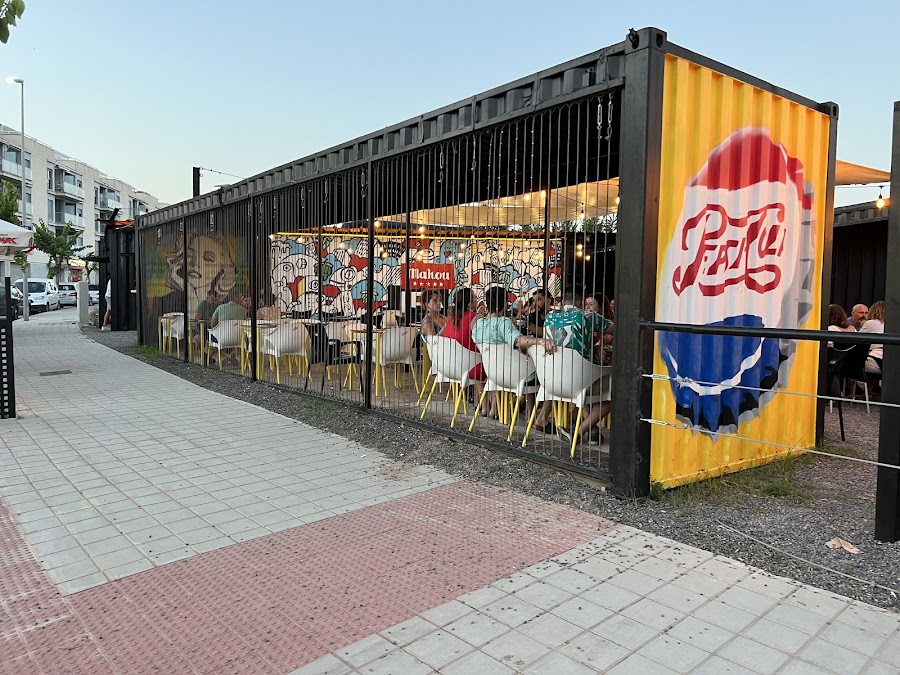Muralla Burgers - Playa Almenara