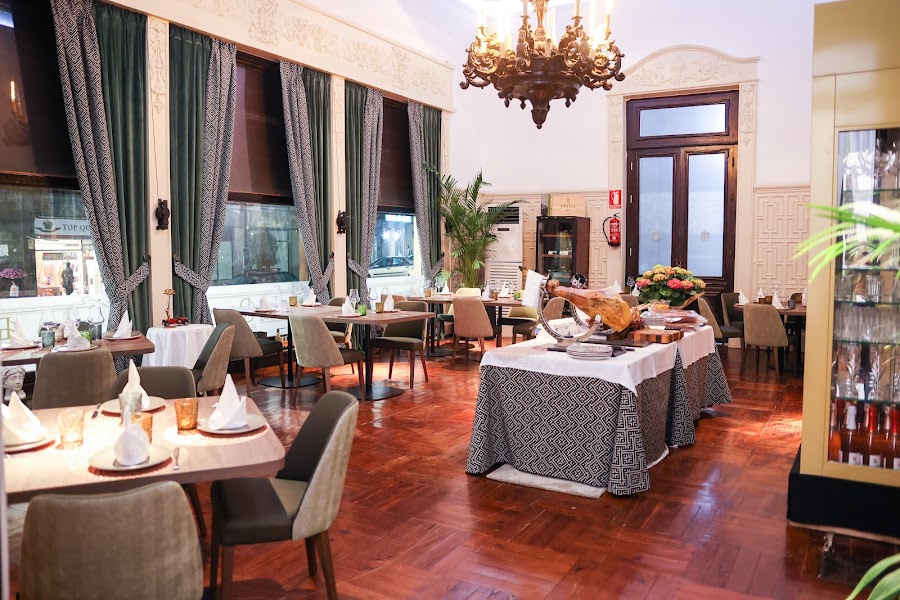 Restaurante D'Davinia Martínez - Ateneo Cultural Casino Orcelitano