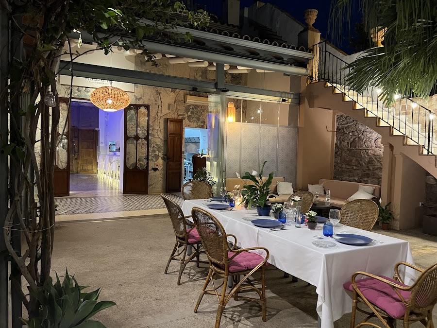 Villa Angelita by Alessandro Maino